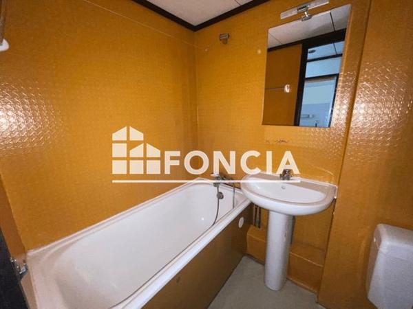 Location Studio 21.9 m² - 6 RUE DU VIVARAIS Vandoeuvre Les Nancy 54500