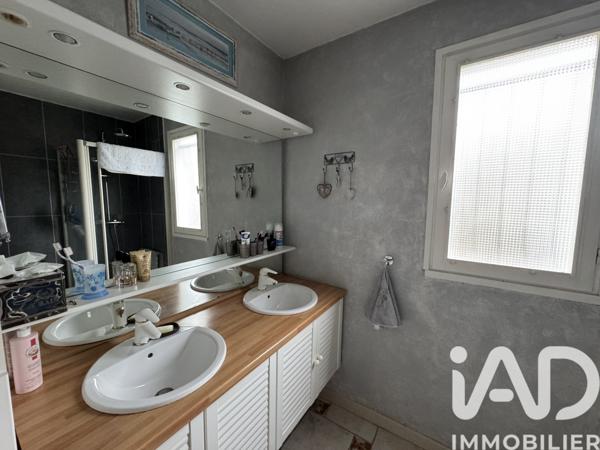 Maison à vendre 6 pièces 160 m² Sainte-Geneviève-des-Bois