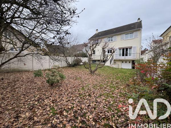 Maison à vendre 6 pièces 160 m² Sainte-Geneviève-des-Bois
