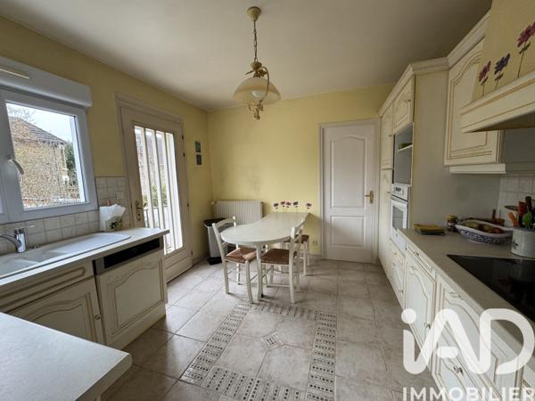 Maison à vendre 6 pièces 160 m² Sainte-Geneviève-des-Bois