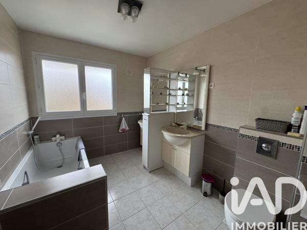 Maison à vendre 6 pièces 160 m² Sainte-Geneviève-des-Bois