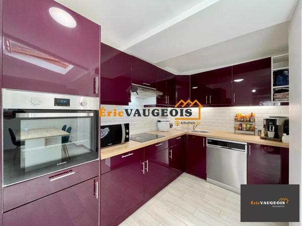 Location                                                      Appartement
                        
                     4 pièces                      91 m2                     à Coulommiers
