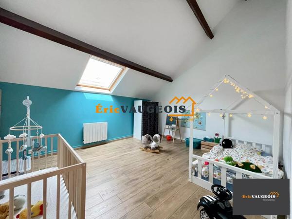 Location                                                      Appartement
                        
                     4 pièces                      91 m2                     à Coulommiers