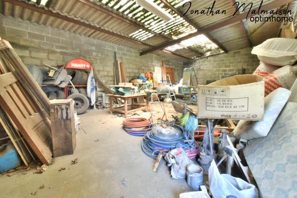 Conches-en-Ouche – Ensemble immobilier avec multiples possibilités