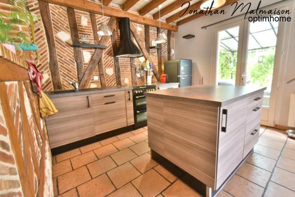 Conches-en-Ouche – Ensemble immobilier avec multiples possibilités