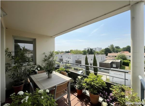 T3 avec grand balcon et 2 places de parking