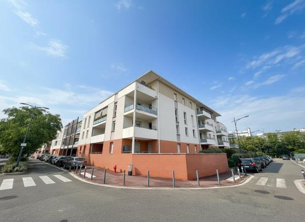 T3 avec grand balcon et 2 places de parking