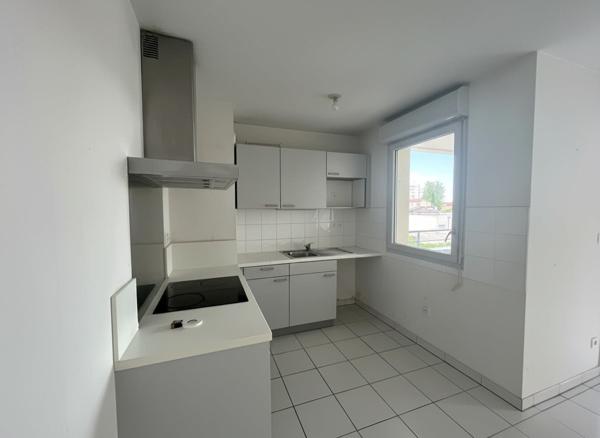 T3 avec grand balcon et 2 places de parking