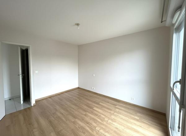 T3 avec grand balcon et 2 places de parking