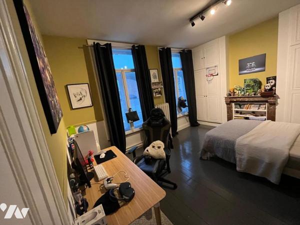 Maison de caractère 5 chambres avec jardin et garage