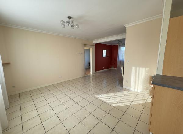 A vendre Maison Landivisiau 6 pièces - 4 chambres 114 m²