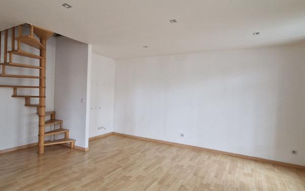 Appartement à vendre    4 pièces • 111,07 m2 Saint-Quentin