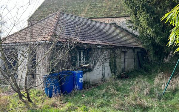 Maison à vendre    4 pièces •  Neuilly-Saint-Front