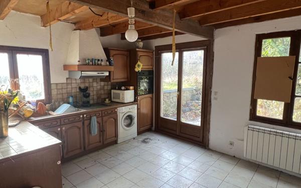 Maison à vendre    4 pièces •  Neuilly-Saint-Front