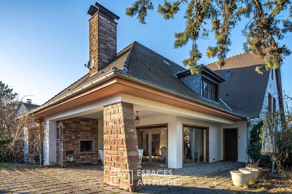 Villa à rénover et son vaste terrain arboré début Robertsau