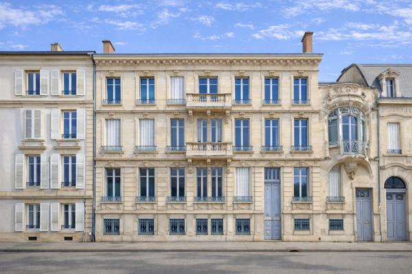 Nancy (54000) Magnifique appartement T6 198 m² – 4 chambres – 2 parkings – Nancy centre