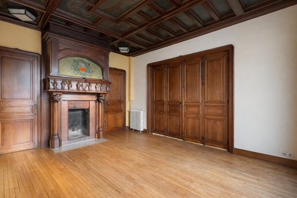 Nancy (54000) Magnifique appartement T6 198 m² – 4 chambres – 2 parkings – Nancy centre