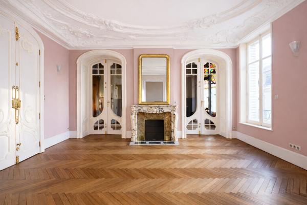 Nancy (54000) Magnifique appartement T6 198 m² – 4 chambres – 2 parkings – Nancy centre