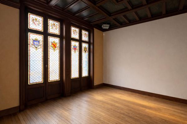 Nancy (54000) Magnifique appartement T6 198 m² – 4 chambres – 2 parkings – Nancy centre