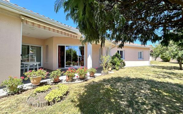 Maison à louer    4 pièces •  Peyrehorade