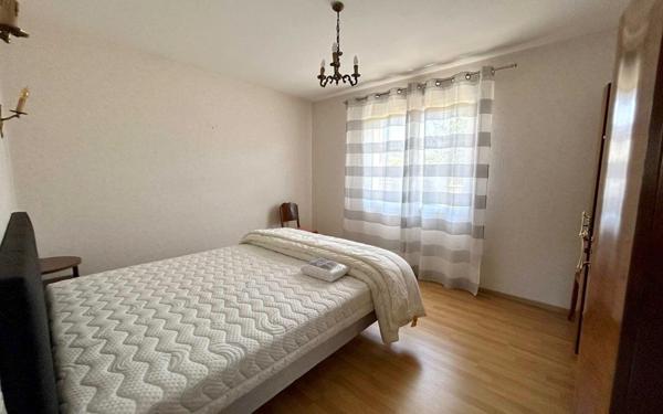 Maison à louer    4 pièces •  Peyrehorade