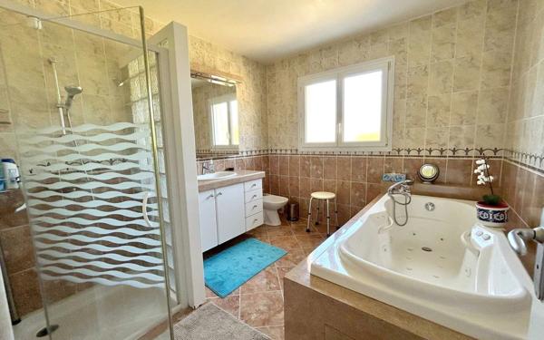 Maison à louer    4 pièces •  Peyrehorade