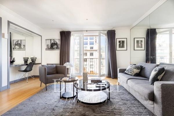 # Appartement – 50m² – Paris 8ème