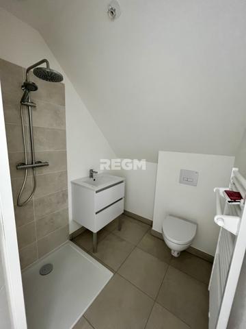 Dinard (35800) Dinard - Duplex T4 de 88 m2 orienté Sud-Ouest. 15mn à pied de la plage du Prieuré.