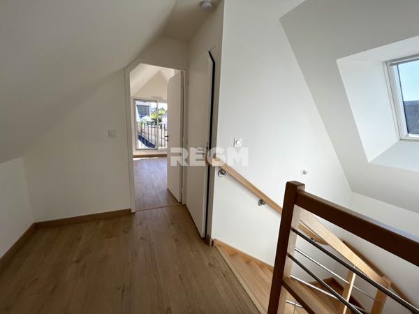 Dinard (35800) Dinard - Duplex T4 de 88 m2 orienté Sud-Ouest. 15mn à pied de la plage du Prieuré.