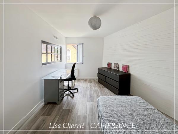 Maison à vendre 5 pièces ESTANG (32) d’environ 120 m2 habitables sur 105 m2 de jardin et deux garages attenants