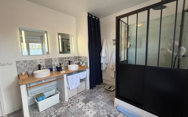 Maison à vendre    12 pièces •  Merville