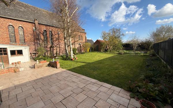 Maison à vendre    12 pièces •  Merville