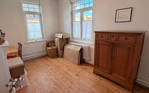 Maison à vendre    12 pièces •  Merville