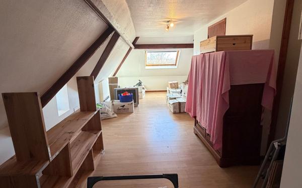 Maison à vendre    12 pièces •  Merville