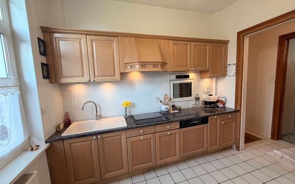 Maison à vendre    12 pièces •  Merville