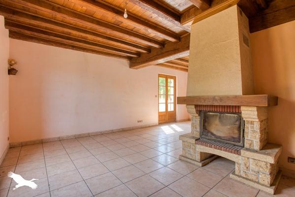 Maison à vendre |  Saint-Léon-sur-Vézère |  5 pièces | 140 m²