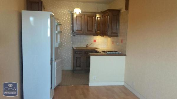 Appartement à louer 1 pièce 46.79m²