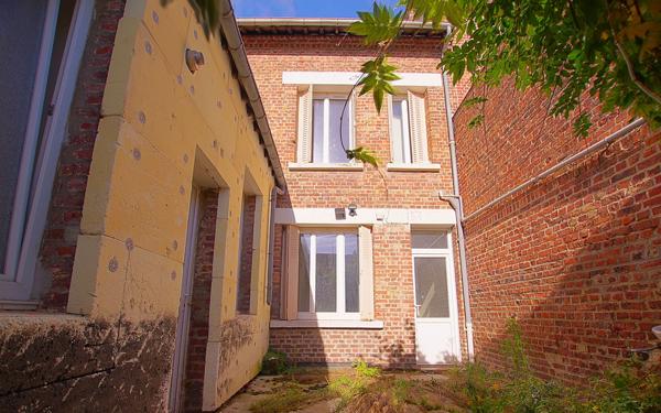 Maison à vendre    6 pièces •  Ham