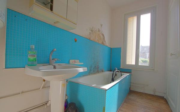 Maison à vendre    6 pièces •  Ham