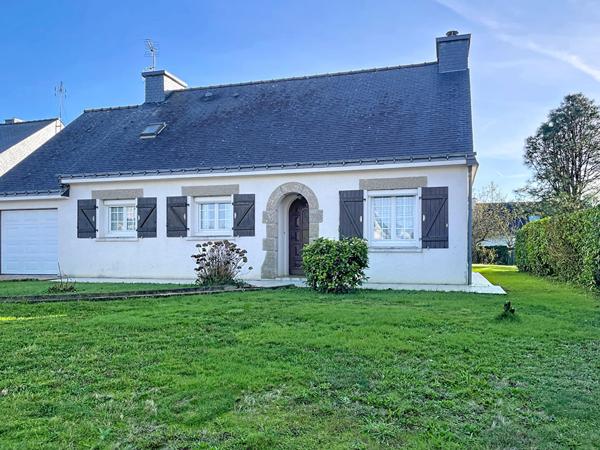 Maison de plain pied avec grenier aménageable à vendre à Damgan