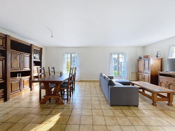 Maison de plain pied avec grenier aménageable à vendre à Damgan