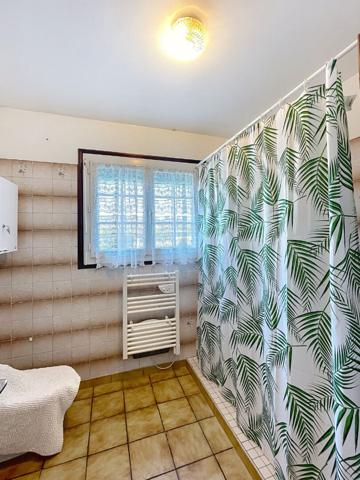 Maison de plain pied avec grenier aménageable à vendre à Damgan