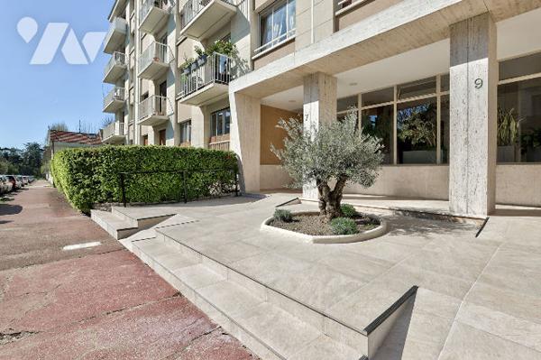 Superbe appartement au pied du Bois