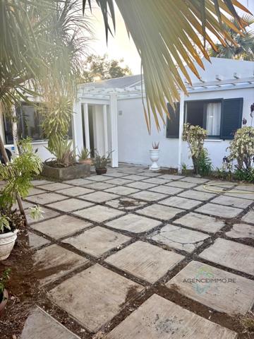 Villa T4 de 210m2 avec piscine et dépendance à BOUCAN CANOT