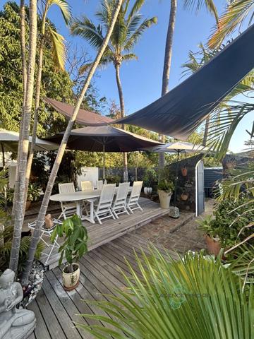 Villa T4 de 210m2 avec piscine et dépendance à BOUCAN CANOT