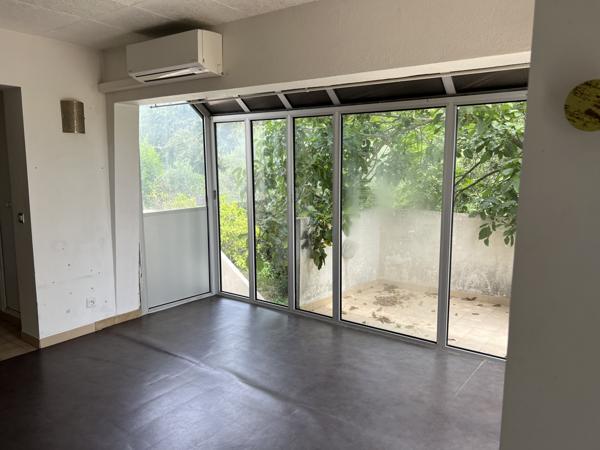 Maison 5 pièces - 256 m² Exclusivité efficity