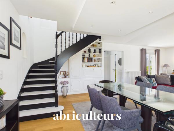 Maison de 141 m² avec jardin, piscine 6 pièces Le Croisic