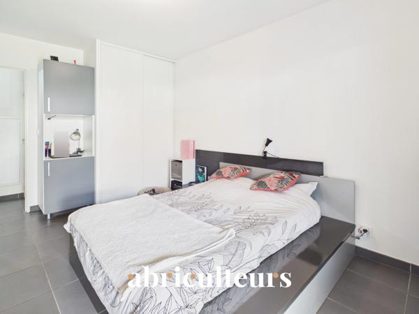 Menton (Bas Borrigo) Superbe T2 de 47 m² avec plus de 100 m² d'extérieur