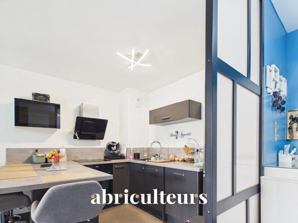 Menton (Bas Borrigo) Superbe T2 de 47 m² avec plus de 100 m² d'extérieur