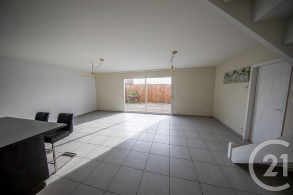 Maison à vendre  5 pièces - 87,10 m2 LE TAILLAN MEDOC - 33